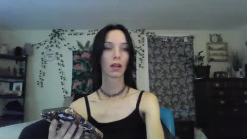 Snapshot of babiifern chatting on 09.17.25 Fern Browning online show from 09.17.25