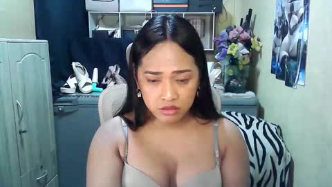 cassandra online show from 11.14.25