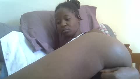 Snapshot of baby_facii chatting on 02.13.25 baby_facii online show from 02.13.25