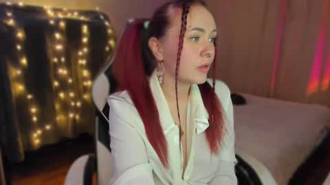 Snapshot of baby_kiku chatting on 12.14.24 Heyy Im Kikuuu Im so energetic Catch my vibe online show from 12.14.24