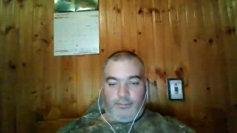 Snapshot of babybaby83 chatting on 12.11.24 Darren online show from 12.11.24