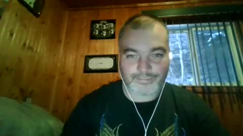 Snapshot of babybaby83 chatting on 12.20.24 Darren online show from 12.20.24