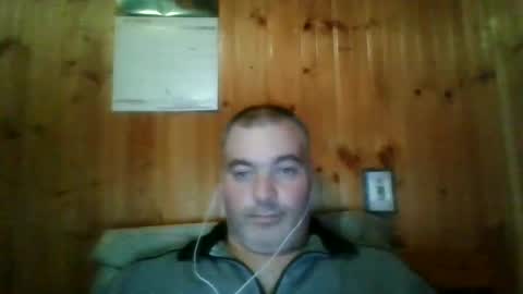 Snapshot of babybaby83 chatting on 12.22.24 Darren online show from 12.22.24