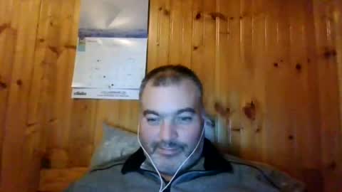 Snapshot of babybaby83 chatting on 01.05.25 Darren online show from 01.05.25