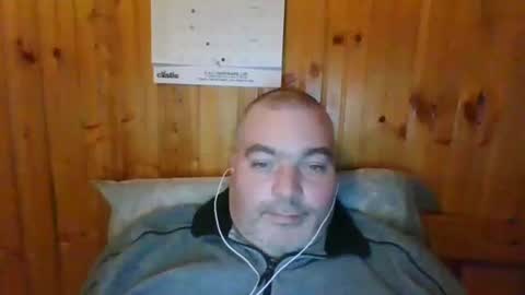 Snapshot of babybaby83 chatting on 01.10.25 Darren online show from 01.10.25