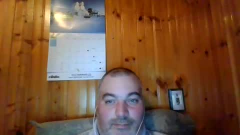 Snapshot of babybaby83 chatting on 03.12.25 Darren online show from 03.12.25