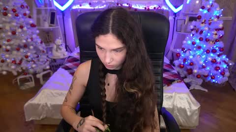 Sasha online show from 12.26.24