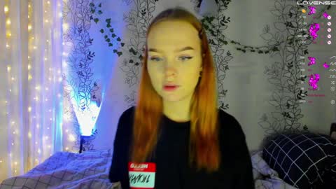 Snapshot of babyfoxyy chatting on 12.16.24 maddy online show from 12.16.24