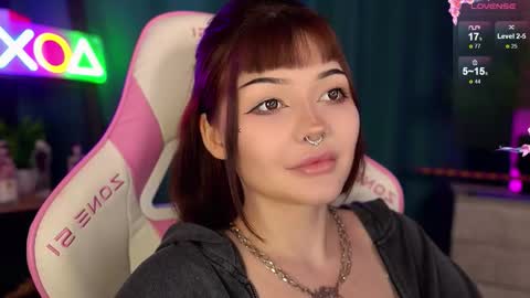 Snapshot of babyroxynill chatting on 09.27.25 Nika online show from 09.27.25
