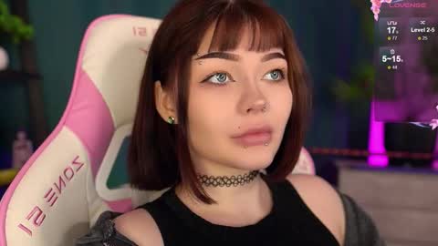 Snapshot of babyroxynill chatting on 10.04.25 Nika online show from 10.04.25