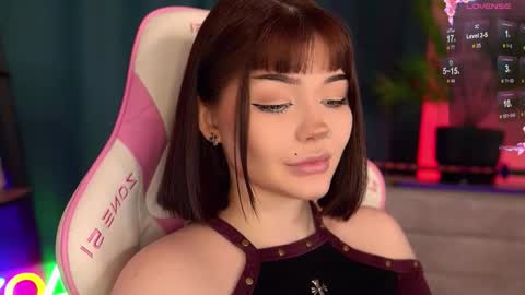 Snapshot of babyroxynill chatting on 10.09.25 Nika online show from 10.09.25