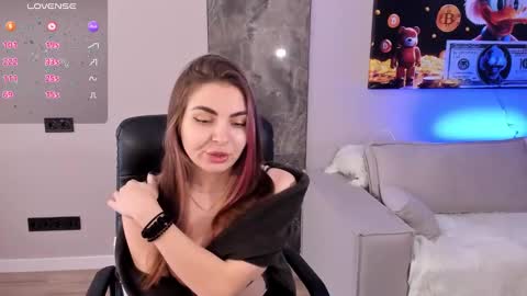 JOIN FAN CLUB TO GET MY CONTENT FOR FREE  online show from 12.16.24