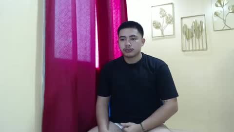 Snapshot of badboy_hanns chatting on 02.16.25 HANNS online show from 02.16.25