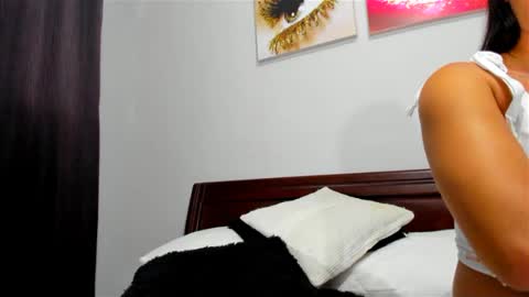 Snapshot of badoozdoll69 chatting on 03.06.25 Alexandra  Independent model online show from 03.06.25