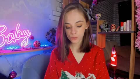 Snapshot of baenova chatting on 12.15.24 Molly links in bio online show from 12.15.24