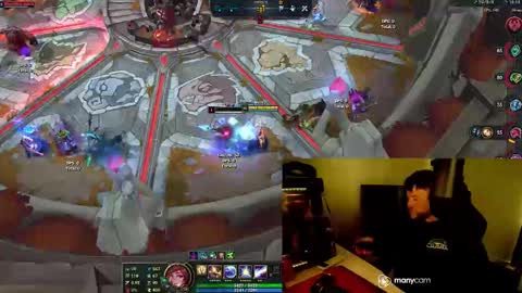 Snapshot of baftez chatting on 09.21.25 Baffels online show from 09.21.25