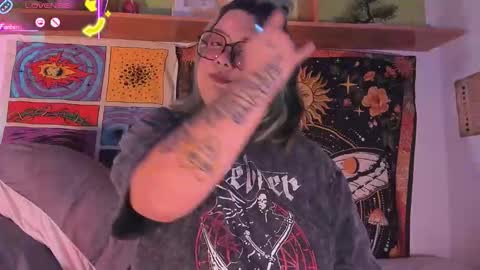 Snapshot of banana__squirt chatting on 10.04.25 Ana online show from 10.04.25