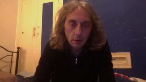 Snapshot of bangintoleather chatting on 12.11.24 bangintoleather online show from 12.11.24