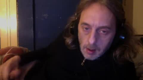 Snapshot of bangintoleather chatting on 01.22.25 bangintoleather online show from 01.22.25