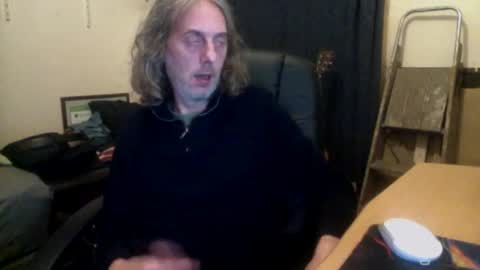 Snapshot of bangintoleather chatting on 09.11.25 bangintoleather online show from 09.11.25