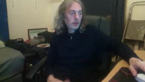 Snapshot of bangintoleather chatting on 09.14.25 bangintoleather online show from 09.14.25