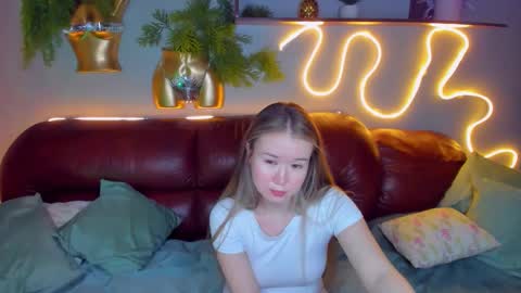 Snapshot of barbaramiles chatting on 01.18.25 Barbara online show from 01.18.25