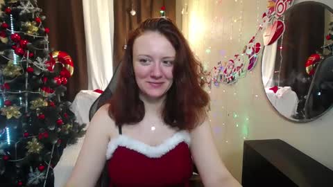 Snapshot of barbarastily chatting on 12.16.24 barbarastily online show from 12.16.24