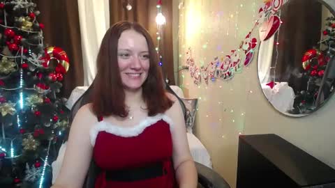Snapshot of barbarastily chatting on 12.17.24 barbarastily online show from 12.17.24