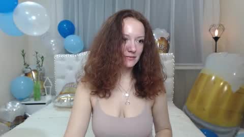 Snapshot of barbarastily chatting on 09.14.25 barbarastily online show from 09.14.25