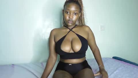 Snapshot of barbiemel_ chatting on 10.18.25 Mel online show from 10.18.25
