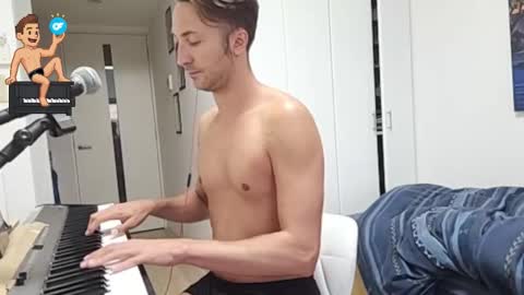 Snapshot of barebritpianist chatting on 09.25.25 BareBritPianist online show from 09.25.25