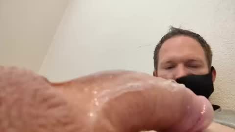 Snapshot of barniemay chatting on 10.10.25 barniemay online show from 10.10.25