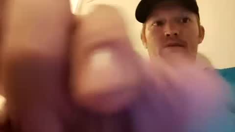 Snapshot of barniemay chatting on 10.14.25 barniemay online show from 10.14.25