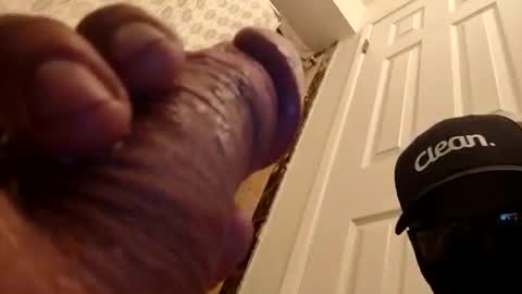 Snapshot of barniemay chatting on 10.27.25 barniemay online show from 10.27.25