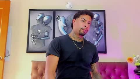 Snapshot of bastian_jones1 chatting on 12.04.24 bastian_jones1 online show from 12.04.24