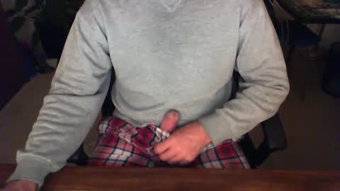 Snapshot of batebro13 chatting on 12.07.24 BateBro13 online show from 12.07.24