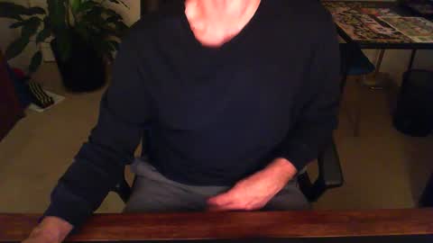 Snapshot of batebro13 chatting on 01.15.25 BateBro13 online show from 01.15.25