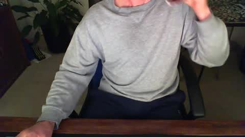 Snapshot of batebro13 chatting on 01.22.25 BateBro13 online show from 01.22.25