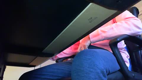 Snapshot of batebro13 chatting on 09.27.25 BateBro13 online show from 09.27.25