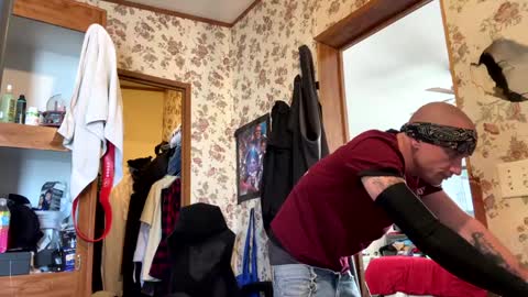 Snapshot of battlewolfxx chatting on 01.25.25 battlewolfxx online show from 01.25.25