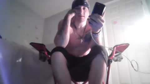 Snapshot of battlewolfxx chatting on 09.17.25 battlewolfxx online show from 09.17.25