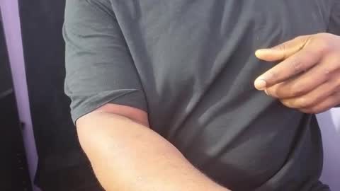 bbcthomas123112 online show from 02.13.25