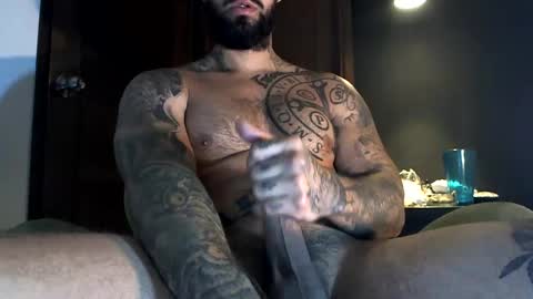 Snapshot of bby044 chatting on 02.12.25 bby044 online show from 02.12.25