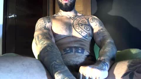 Snapshot of bby044 chatting on 02.28.25 bby044 online show from 02.28.25