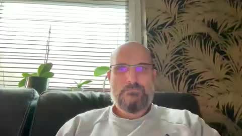 Snapshot of bcbg68 chatting on 10.30.25 bcbg68 online show from 10.30.25