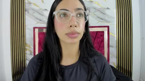 daniela villamizar online show from 12.03.25