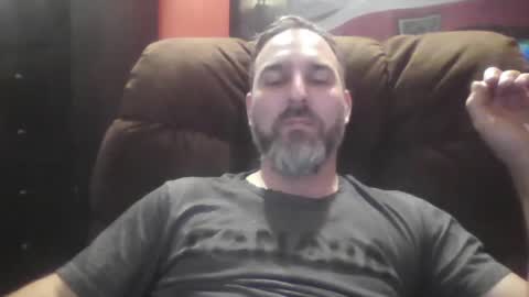 Snapshot of beardedambition chatting on 12.03.24 beardedambition online show from 12.03.24