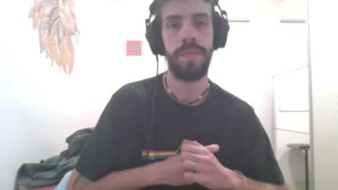 Snapshot of beardedsmoker666 chatting on 11.19.25 beardedsmoker666 online show from 11.19.25