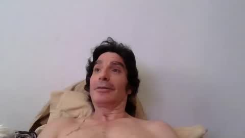 Snapshot of beautifukk chatting on 12.28.24 beautifukk online show from 12.28.24