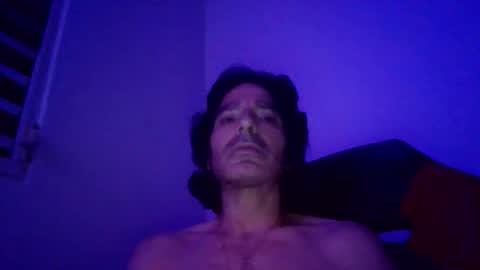 Snapshot of beautifukk chatting on 01.08.25 beautifukk online show from 01.08.25